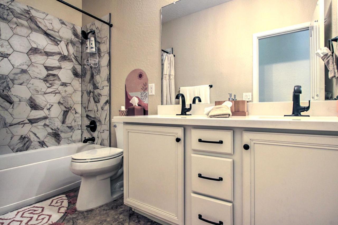 Family-Friendly Goodyear Home With Private Pool Екстер'єр фото