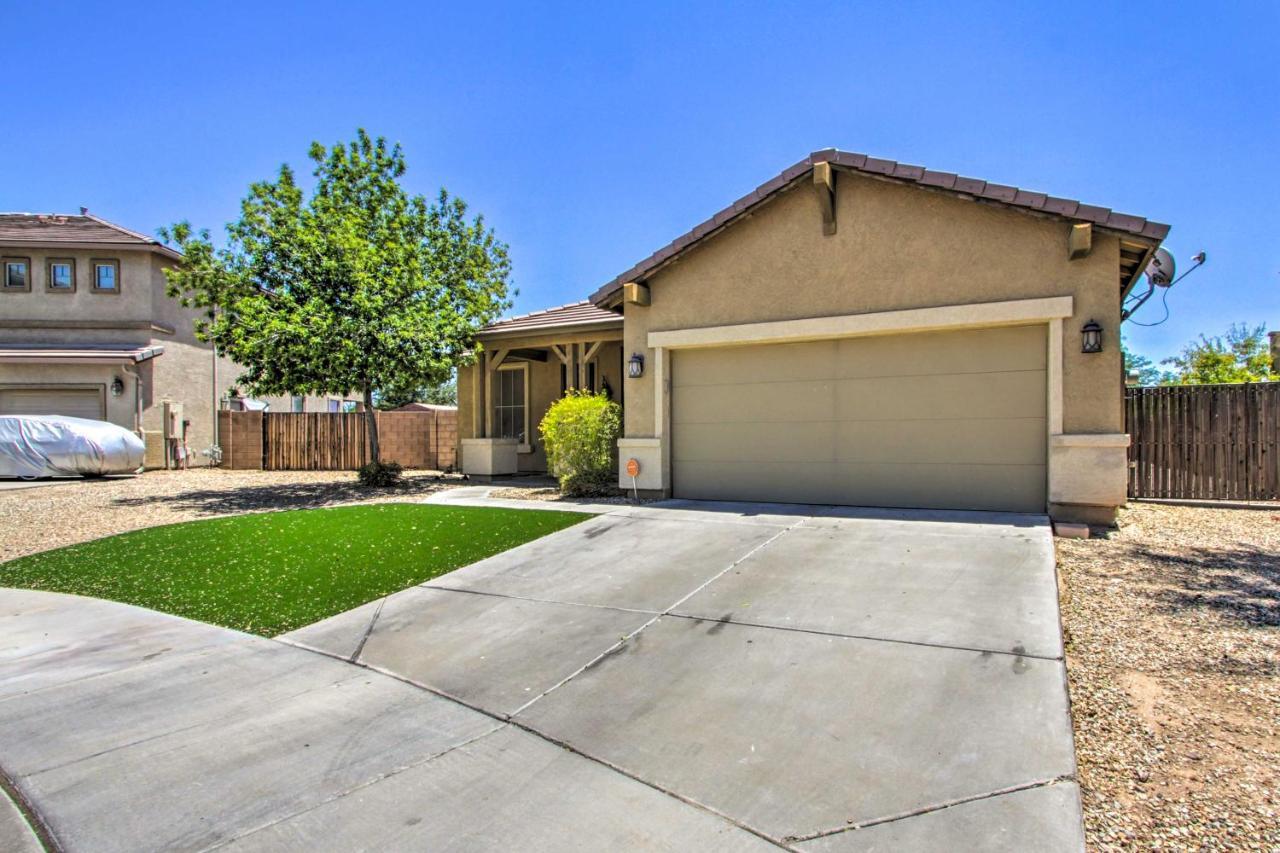 Family-Friendly Goodyear Home With Private Pool Екстер'єр фото
